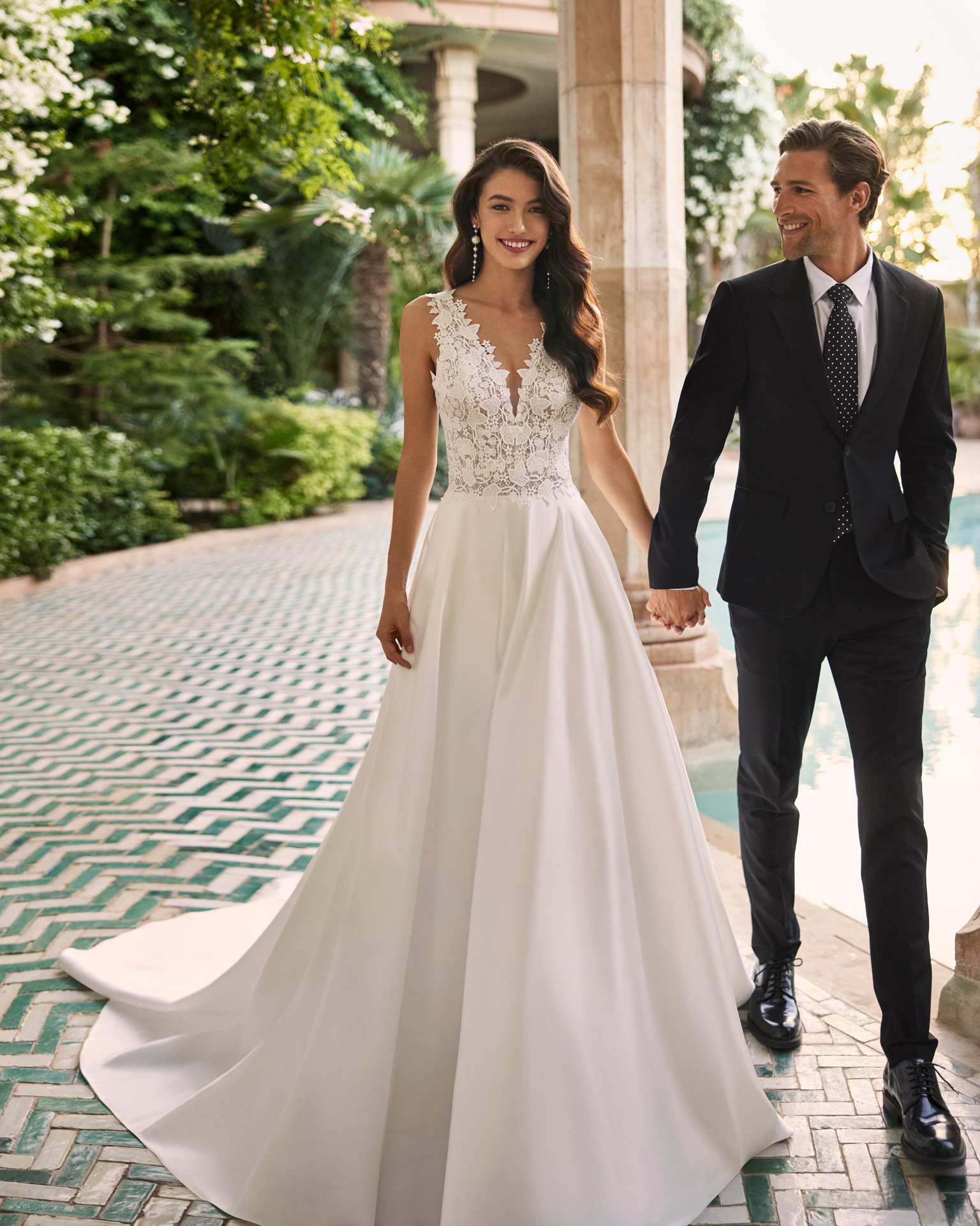 AZURI ADRIANA ALIER Wedding dresses